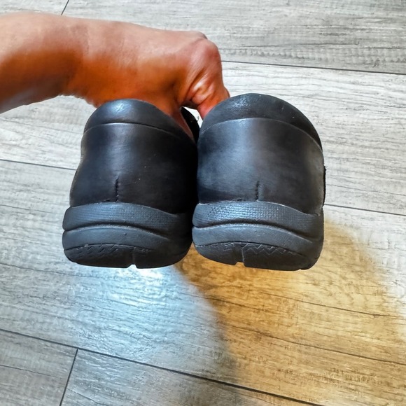 Merrell Leather Clogs Comfort Slip On Shoes Everyday Walking Black sz 8 - Picture 2 of 8